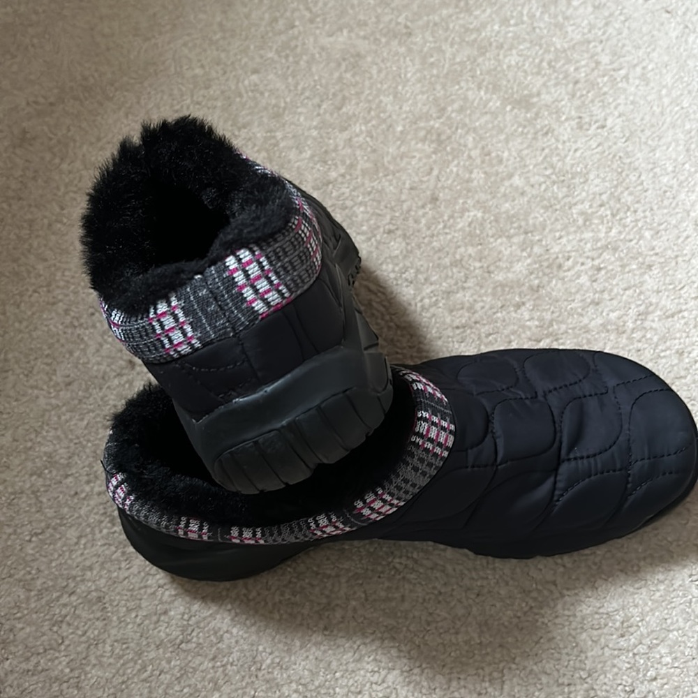 Merrell Shoes - Picture 8 of 12